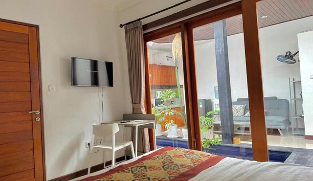 CWB Villa