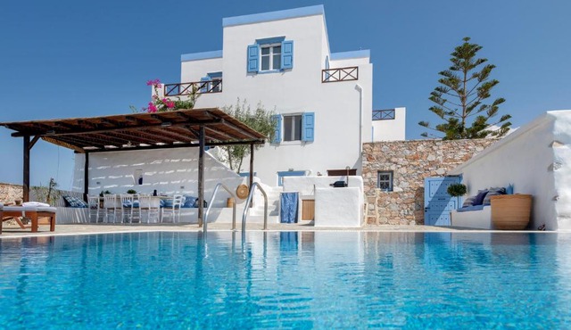 Cycladic Aura - Traditional Holiday Cottage