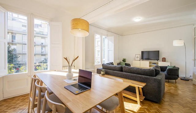 Cycle haven apt in Girona center