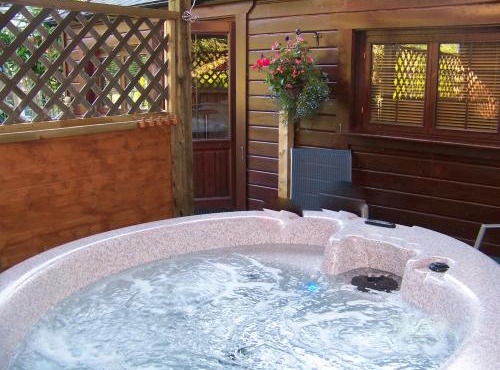 Cypress Log Cabins Accommodation