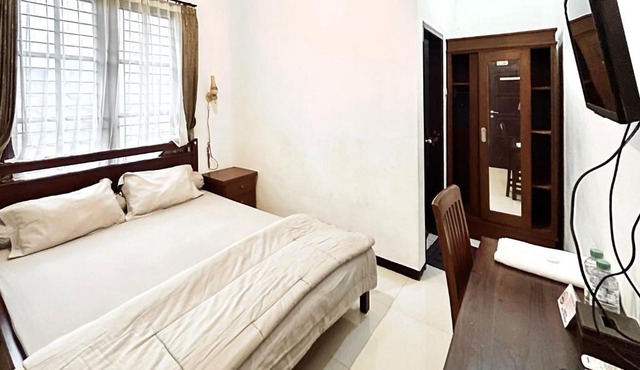 D Maktab Syariah Mitra RedDoorz Malang