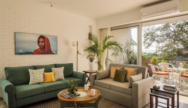 Da Alohas Hibiscus Oasis Pool Facing Candolim