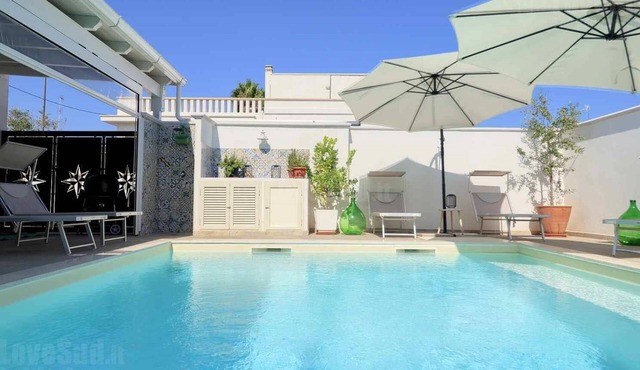Da Pina by LoveSud - Six Bedroom House, Sleeps 13