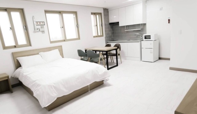 Daecheon 323 Condo