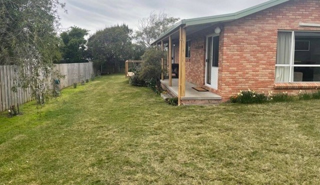 Daffodil Cottage - Bicheno - 2 Bedroom Holiday House