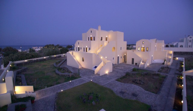 Dagris Villa Studios