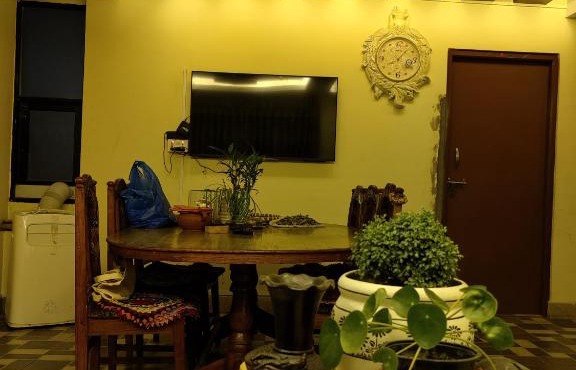 Dahal abode