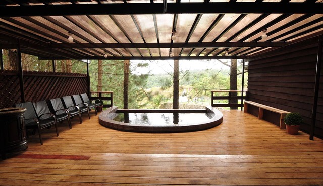 Dahilayan Forest Park Resort