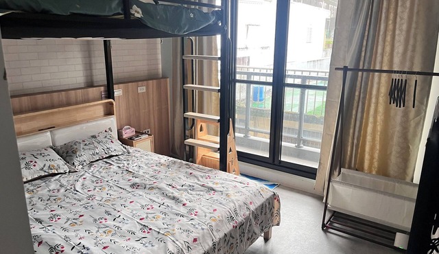 Daisy Light Hostel