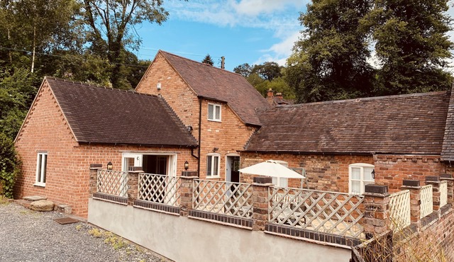 Dale Cottage- Steps from The Iron Bridge