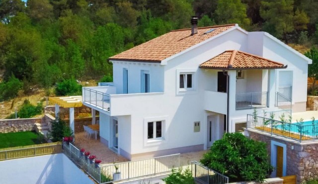 Dalmacia by Interhome