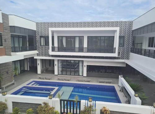 Dampa Poolside Events & Accommodation