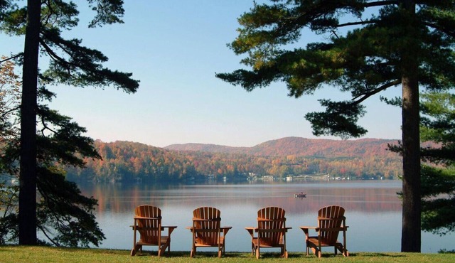 "DANCING WATERS"! Welcomes your family to MINNEHAHA COTTAGE RESORT #8
