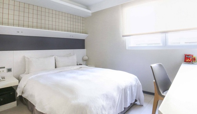 Dandy Hotel Tianmu Branch