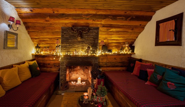 Dandy Villas Agoriani - Chalet Erato - Fireplace