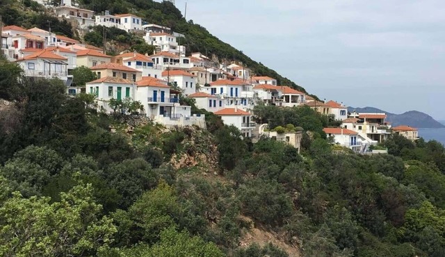Dandy Villas Velanidia Sailor's House - Private Maisonette - Sea View
