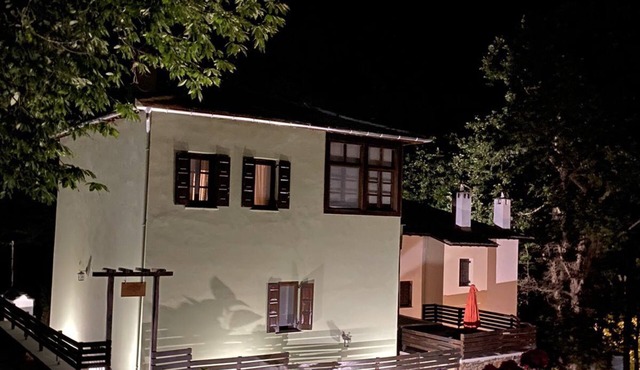 DandyVillas Tsagkarada | Sweet Green Apple | Mini Pool