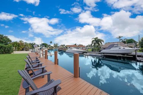 Dania Beach Unit 1 by Dream Vacation