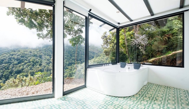Dantica Cloud Forest Lodge
