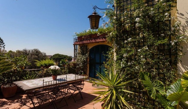 Daphne Terrace Penthouse Suite