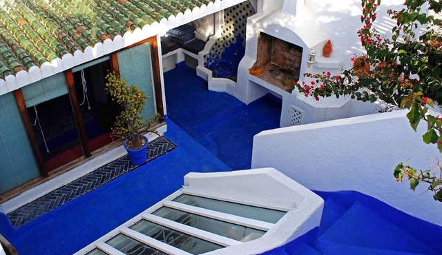 DAR DIALI traditional house in historical-artistic medina