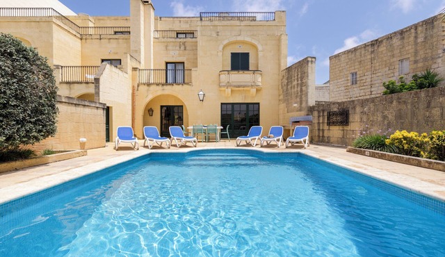 Dar ta Lonza, Villa in Gozo with private pool, quiet location & family friendly