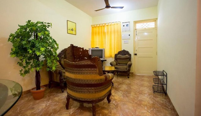 Darryl Ribeiro's 2BHK & 3BHK Apartment in a Villa