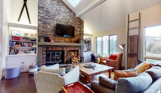 Dartmouth Place Retreat