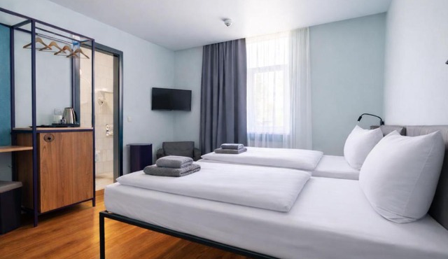 Das Schreder Hotel - Munich Free Parking