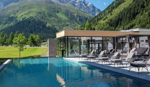 DAS VIER Sport,- und Wellnesshotel