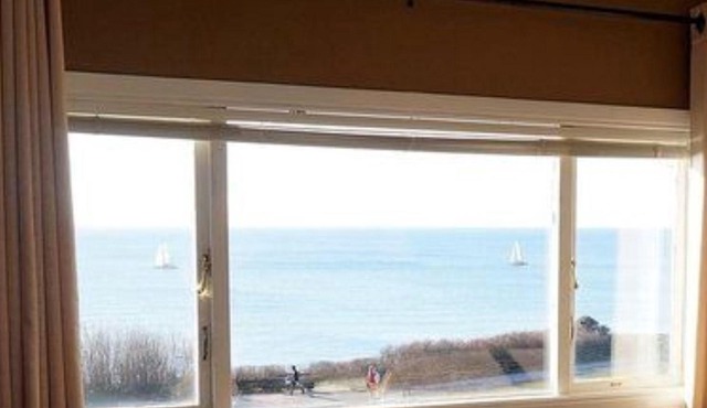 Dashwood Manor Seaside Bed & Breakfast