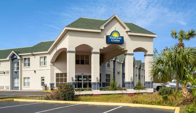 Days Inn by Wyndham Panama City