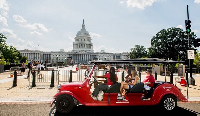 DC Monuments & Capitol Hill Highlights Tour by Electric Cart