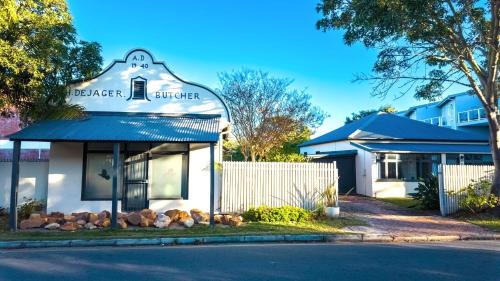 De Jagers Studio on Rawson