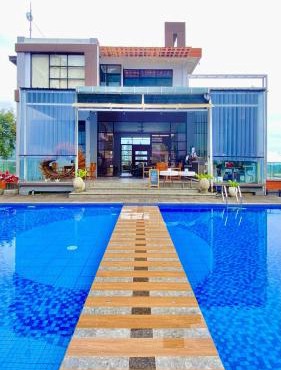 De Pointé Resort & Resto
