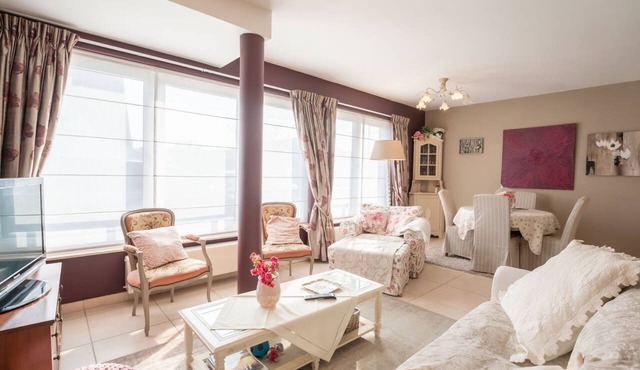 De tulp - romantic by Interhome