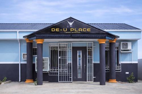 De-V Place Hotel