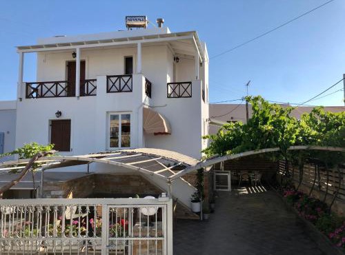 Dea House