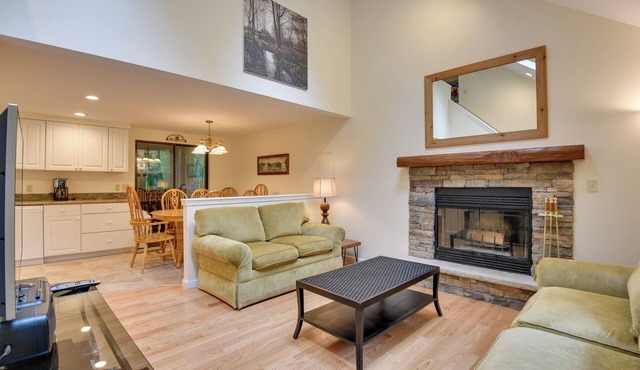 Deck & Fire Pit: Pocono Lake Home Near Skiing!