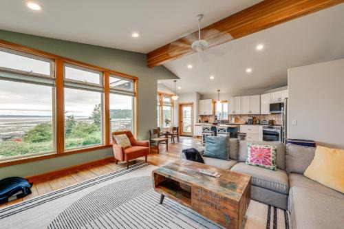 Deck & Puget Sound View! Whidbey Island Retreat