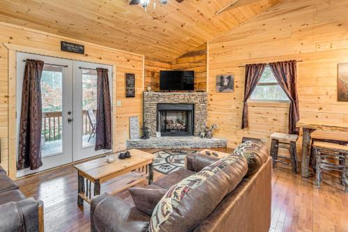 Deck w/Forest Views! Cabin 4 Mi to Cherokee Lake
