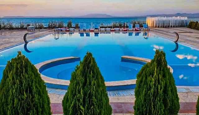 DEDEMAN VAN RESORT & AQUA