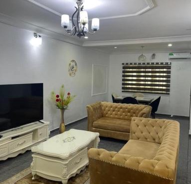 Dee & Dee HOMES