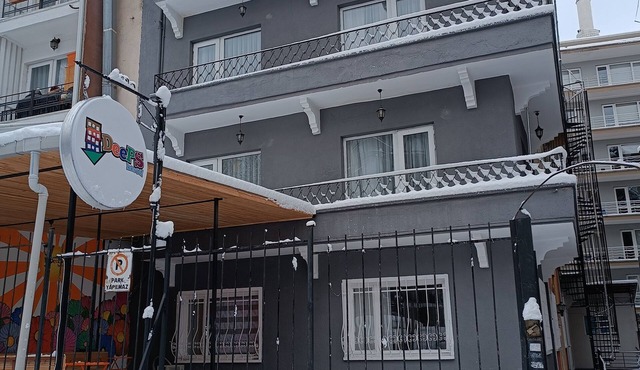 Deeps Hostel Ankara 2