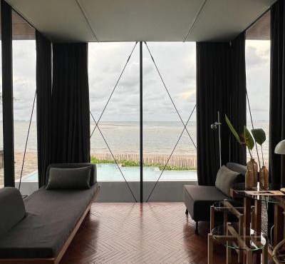 DEEPSPACE cabin on Quiet Beach