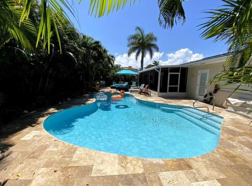 Deerfield Beach heated pool house