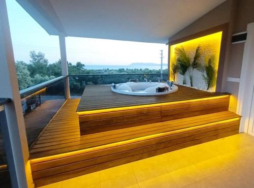Defne Suite Home