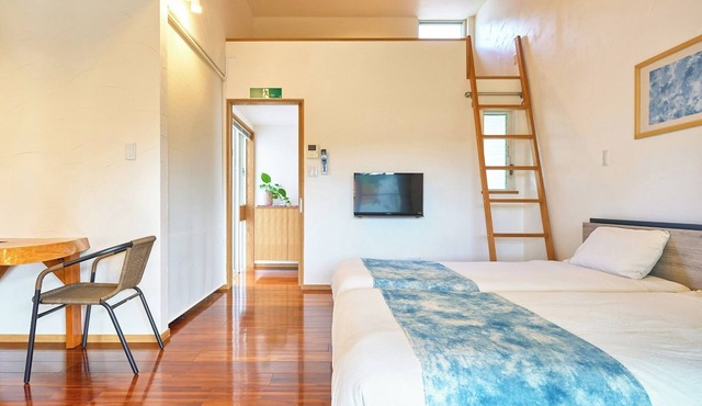 Deigo Building Westernstyle room Accommodates/Kunigamigun Okinawa