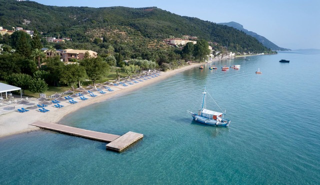 Delfinia Hotel