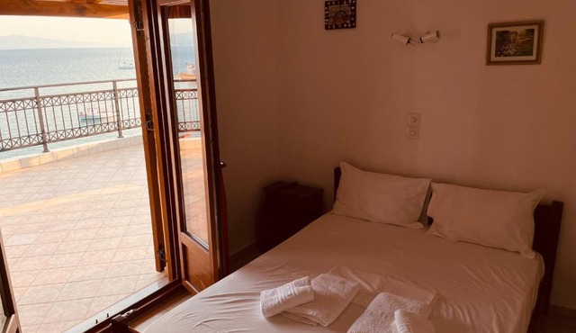 Delfinia Studios